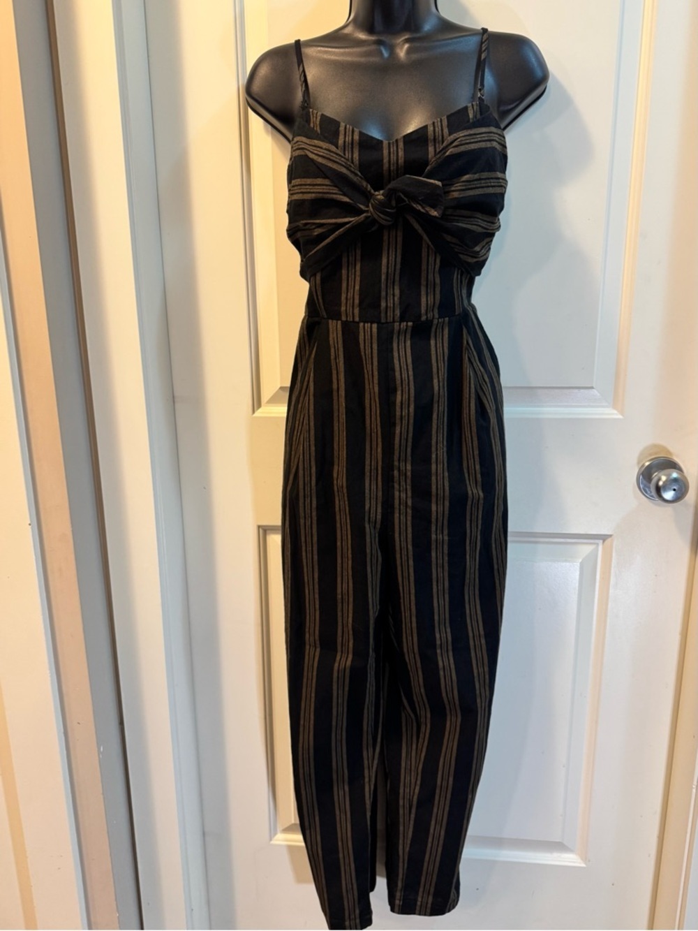 Lush Black & Tan Striped Tie-Front Jumpsuit - Size Large - Summer/Outdoor Ready - Picture 10 of 12